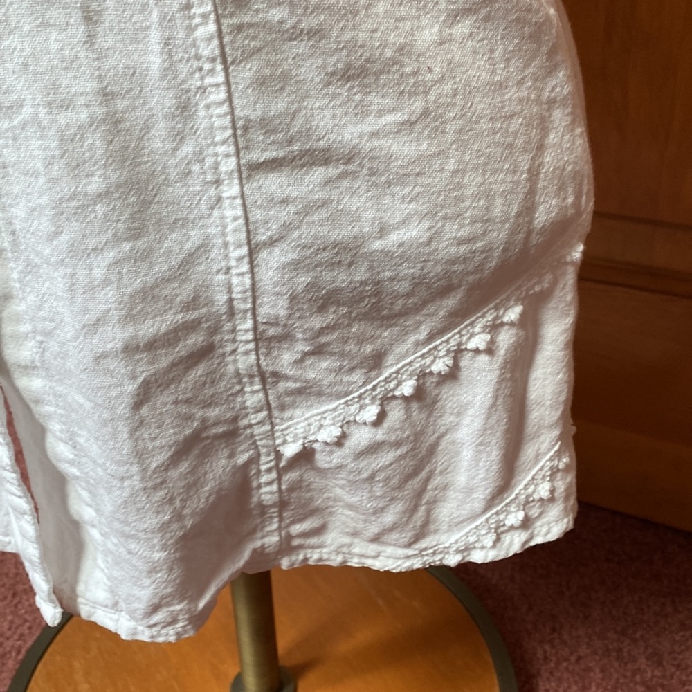 White cotton fitted blouse - Picture 6 of 6